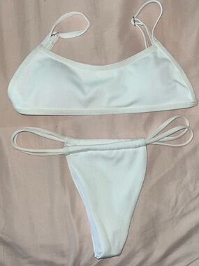 SHEIN | Women’s Size XS | White Bikini Set